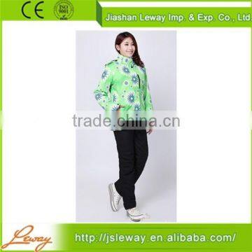 High quality hot sale outdoor fashion girls softshell jackets