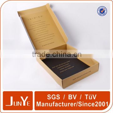 self-assembled self seal tuck box for clothing