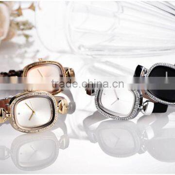 Cheap Quartz Fashion Diamond Bezel Vogue Lady Watches