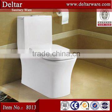 ceramic hotel one piece toilet, guangdong ceramic sanitary ware toilet for old people and pregnant woman