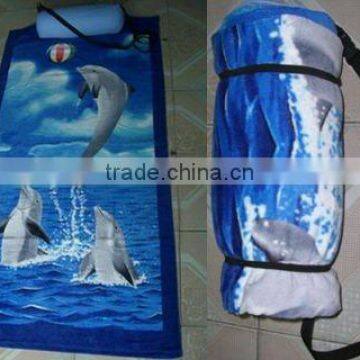 beach towel with inflatable pillow