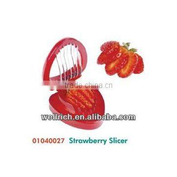 01040027 Strawberry Slicer