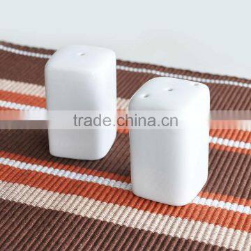 2pcs square ceramic salt & pepper shaker set