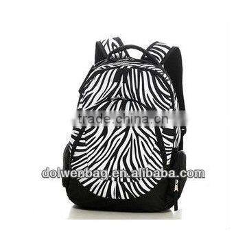 2013 Promotional backpack for outdoor to traveler with polyester