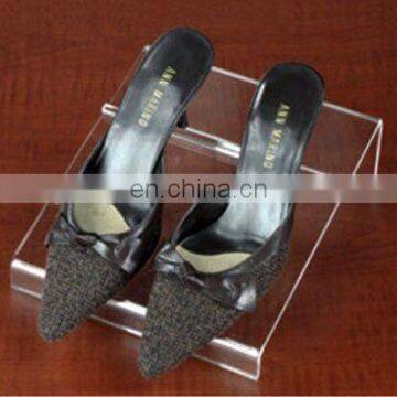 acrylic shoe display for leather shoes