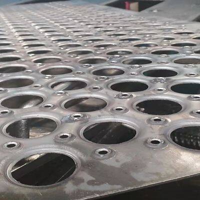Anti-slip Perforated Mesh Pattern Plate, With Alligator Mouth Holes, Suitable for Pedestrian Walkways, Cutting and Bending Services Available photo-2