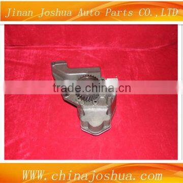 LOW PRICE SALE SINOTRUK truck spare parts 45mm VG1500070021 Howo hand oil pump