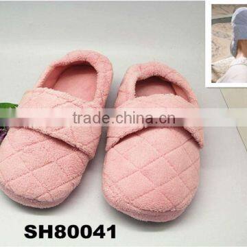 SH80041 Warm indoor shoes