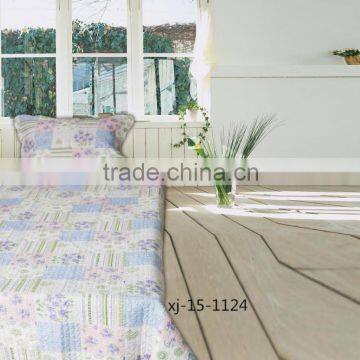 Wholesale price bedsheet China Quilts 70gram mircrofiber quilts