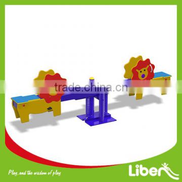 China Factory Kid Toy Playground Seesaw with Factory LE.QB.005