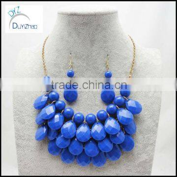 Dark blue Bubble bib Necklace