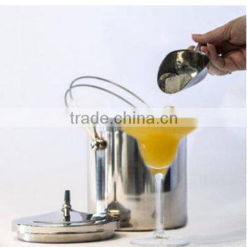 Latest Model Products of Stainless Steel Ice Bucket with Scoop