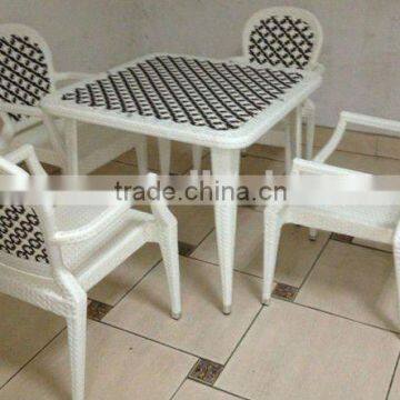 White Color Outdoor Garden Dining Set