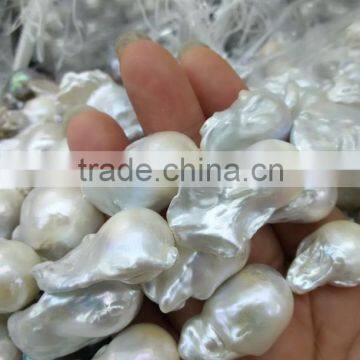 AAA 15-16mm Baroque Pearl Necklace with Crystal Stone Decoration