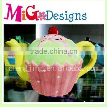 NEW cupcake design ceramic teapot