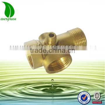 Brass fitting 5 way connector