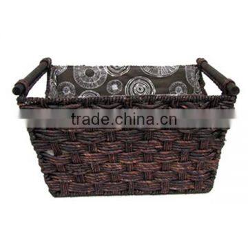 Large maize woven laundry baskets