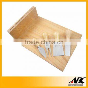 Rectangle Wood Chopping Board With Knife