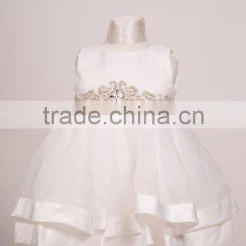 2017 Hot Selling Plain White Baby Girl Short Party Wear Dress