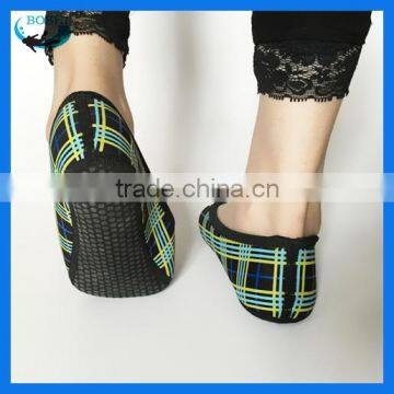 custom 3.0mm waterproof neoprene socks on sale