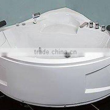 hydromassage bathtub