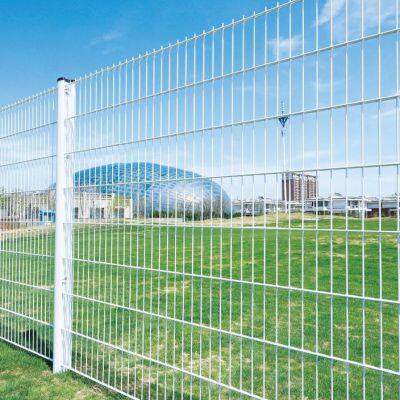 PVC Coated Double Wire Mesh Fence 1.8m Height for Perimeter Protection photo-5