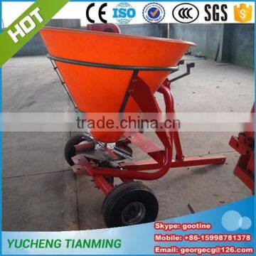 fertilizer spreader CDR-600