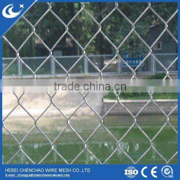 China Anping galvanized chain link fence with competitive price