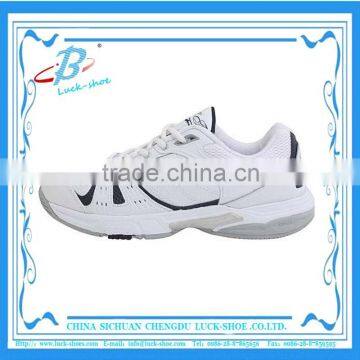 latest design cheap badminton sports shoes professional badminton sneaker shoes