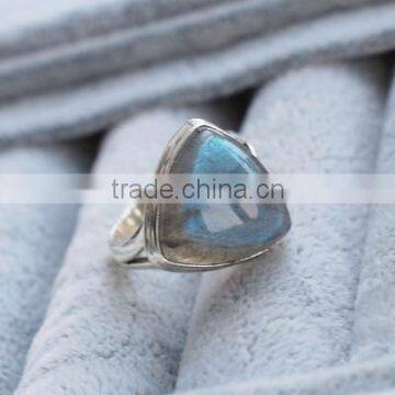 Popular Vintage Style Polished Vintage Style Labradorite Fancy Finger Ring for Gift photo-2