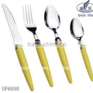 cutlery set with plastic handle