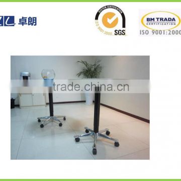 Height adjustable hydraulic table with gas spring