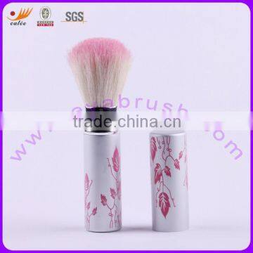 Stamping tube retractable brush makeup