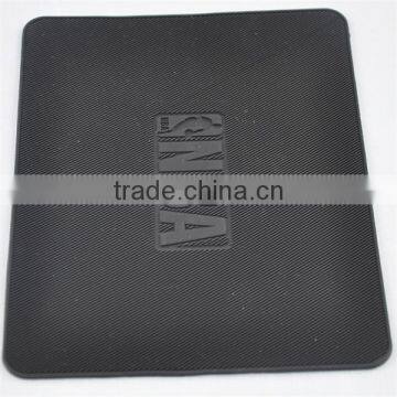 2016 Hot Sale Custom Made Food Grade Silicone Rubber Anti Slip Car Mat photo-4