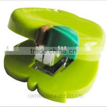 Item No.: STA4163 Mini Stapler / plastic stapler / office stapler