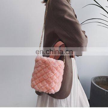 Bucket bag Female   new Ringer fur handbag  version versatile chain cross body bag