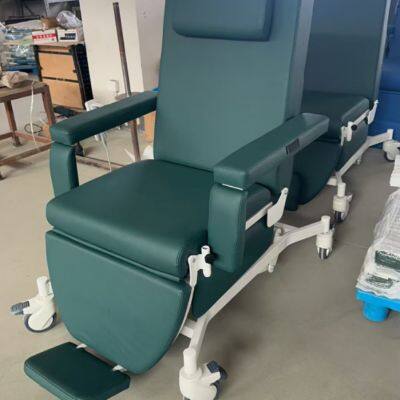 Sillas de diálisis de superficie de tres piezas que se pueden convertir en cama con freno de piezas y piezas de espuma inyectada cómodas