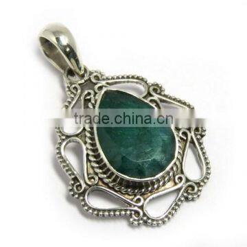 Vintage Style of Dyed Emerald 925 Sterling Silver Jewelry Pendant, Indian Gemstone Jewelry, 925 Sterling Silver Jewelry Exporter