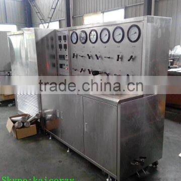 Supercritical CO2 fluid extraction machine