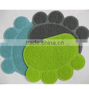 Pet Paw shape print litter mat for cats/PVC mat/vinyl cushion floor mat 45x60cm/China wholesale pet accessories