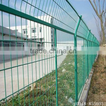 China Hottest Sale High Quality Welded Galvanized Wire Mesh Security Fence in Guangzhou