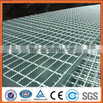 2016 hot sale 25x5,32x5,30x3 galvanized diamond steel grating plate (ISO certification)