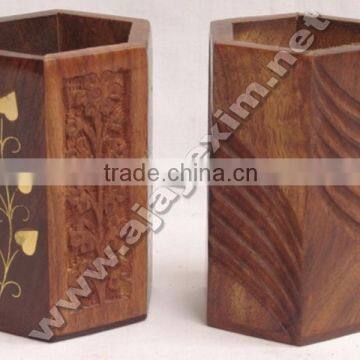 Wooden Pen Holder photo-2