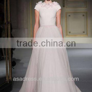 2014 New Style Organza High Collar Cap Sleeve with Flower one the Neckline Hollywood Evening Dress (EVGH-1019)