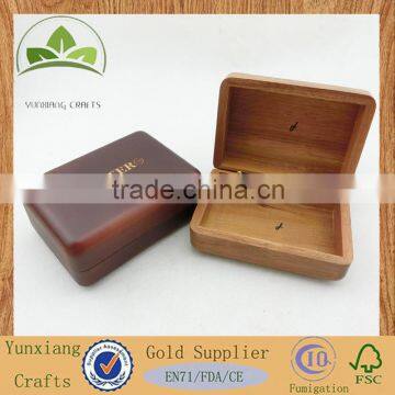 brwon wooden gift box