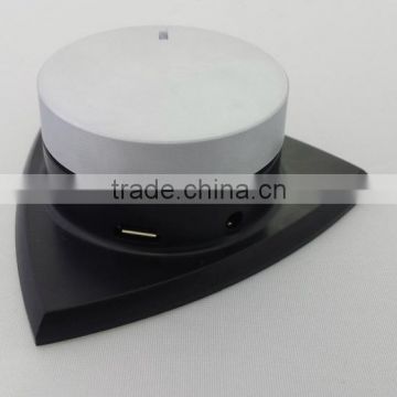 Bluetooth 4.0 Music Receiver with 360 rotation adjustable volume