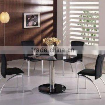 Tempered glass dining table