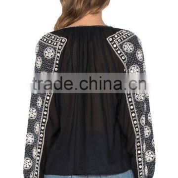 2016 Nice Design Beautiful Embellish Blouse New Pattern for Women photo-3