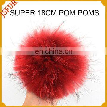 Wholesale custom super size 18cm real big raccoon fur pom poms custom color hat accessory fur pompoms