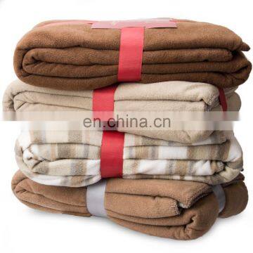 Hot Selling Anti-pilling Polar Fleece Blanket in Stock photo-2